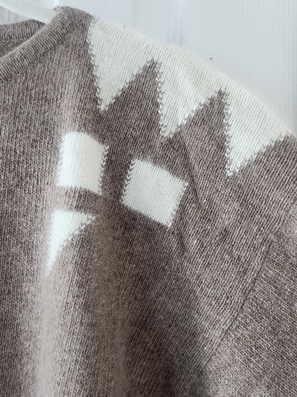 Vintage Luciano Soprani Wool Blend Geometric Sweater Made in Italy Size 42 - Picture 4 of 14